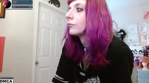 Snapshot of alice_hatchette chatting on 02-11-26, 08:03 Alice Hatchette online show from 02-11-26, 08:03