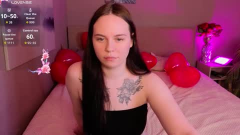 Snapshot of alice_moondark chatting on 02-13-26, 08:49 Alice online show from 02-13-26, 08:49