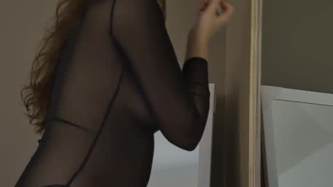 AliceMunro online show from 09-30-25, 01:38