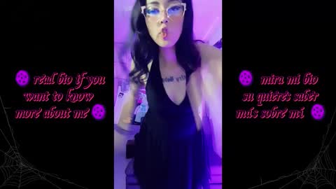      online show from 10-25-25, 07:08