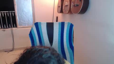 Alicia Aldara online show from 10-26-25, 04:29