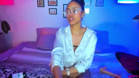 alice_simmons online show from 02-20-26, 01:00