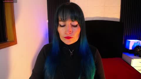 Alice online show from 04-17-26, 07:28