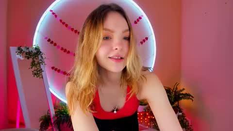 Alice  online show from 02-14-25, 06:34