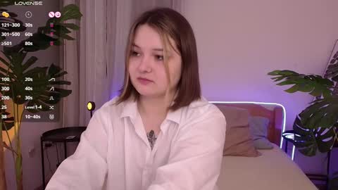 Alice  online show from 02-24-25, 06:58