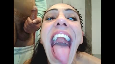 Snapshot of aliceanddave chatting on 01-26-25, 01:04 aliceanddave online show from 01-26-25, 01:04