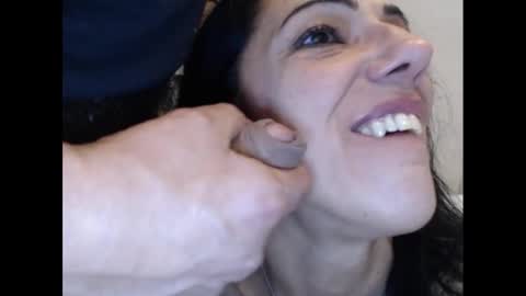 Snapshot of aliceanddave chatting on 03-01-25, 05:27 aliceanddave online show from 03-01-25, 05:27