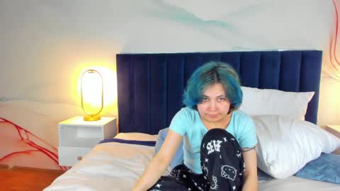 AliceBalm online show from 05-31-26, 03:52