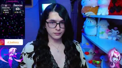 Snapshot of alicebathory_ chatting on 05-19-26, 09:15 Alice Bathory online show from 05-19-26, 09:15