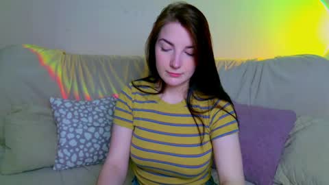 Snapshot of alicechanell chatting on 05-12-26, 03:25 alicechanell online show from 05-12-26, 03:25