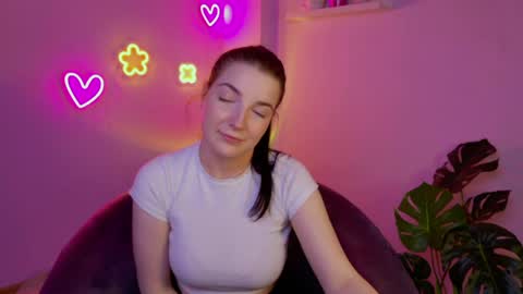 Snapshot of alicechanell chatting on 05-21-26, 04:08 alicechanell online show from 05-21-26, 04:08
