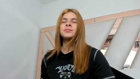 Snapshot of alicecruuz chatting on 07-03-26, 12:11 AliceCruz online show from 07-03-26, 12:11
