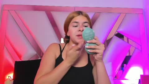 Snapshot of alicecruuz chatting on 07-04-26, 04:57 AliceCruz online show from 07-04-26, 04:57