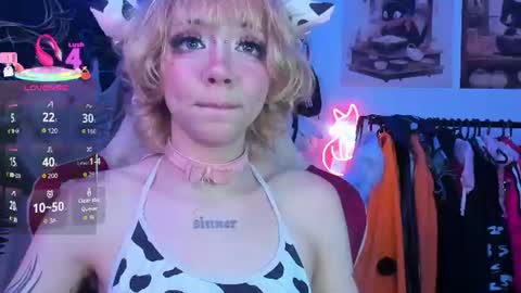 Snapshot of alicedang3r chatting on 06-30-26, 02:01 Alice online show from 06-30-26, 02:01