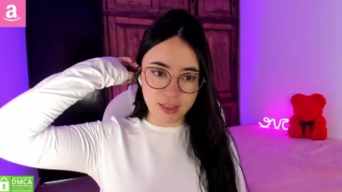 Snapshot of alicee_2 chatting on 04-30-26, 05:08 Aliceee .. 97YP9VWGZHrefnav wishlist lists 1 online show from 04-30-26, 05:08