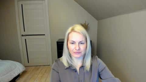 Alicee online show from 02-16-25, 06:54