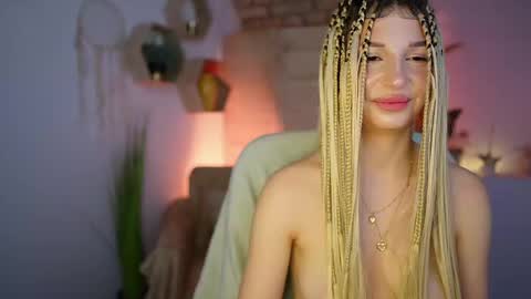 Alicee Kiss online show from 01-06-25, 10:15