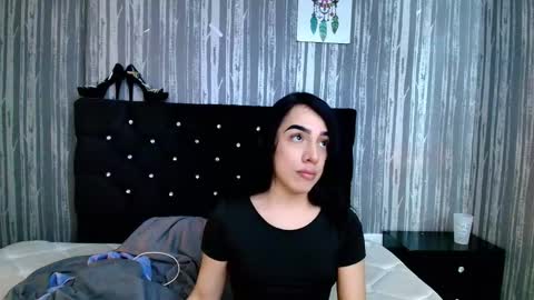 alicee_moonn online show from 01-13-26, 07:30