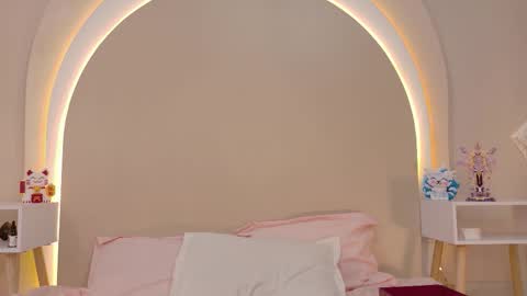 alice online show from 03-27-26, 06:18