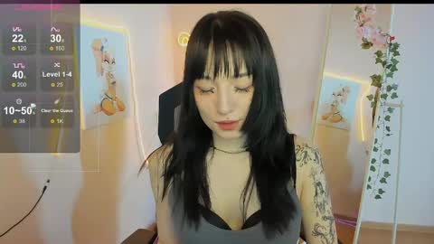 Snapshot of aliceeinwonderlanddd chatting on 05-02-26, 02:16 Alice online show from 05-02-26, 02:16