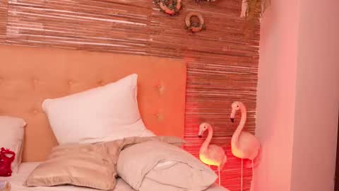 Snapshot of alicehadley chatting on 01-22-25, 08:18 AliceHadley online show from 01-22-25, 08:18