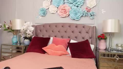 Snapshot of alicehadley chatting on 12-04-25, 03:49 AliceHadley online show from 12-04-25, 03:49