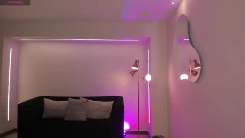 Alice online show from 12-20-25, 02:57