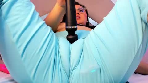 alicehott_05 online show from 06-26-26, 04:06