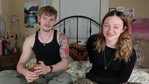 AliceInAceland online show from 09-12-25, 04:01