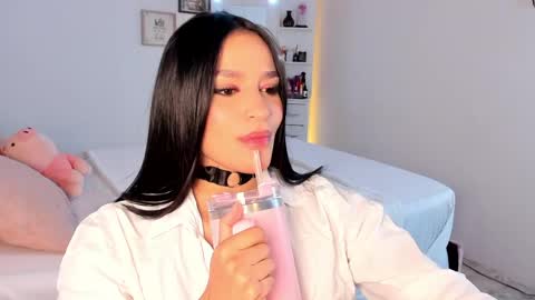 Snapshot of alicekiing_ chatting on 05-29-26, 03:48 ALICEKIING online show from 05-29-26, 03:48