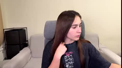 alicekollt online show from 02-08-26, 04:43