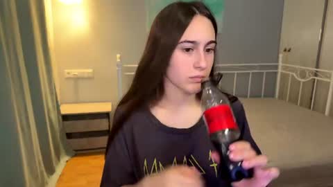 alicekollt online show from 07-18-26, 06:06