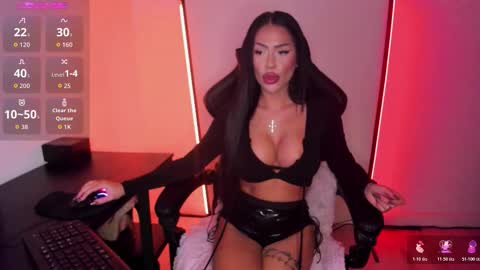 alicemadyson online show from 11-22-25, 08:08