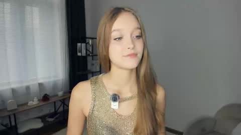 Serena online show from 10-20-25, 08:04