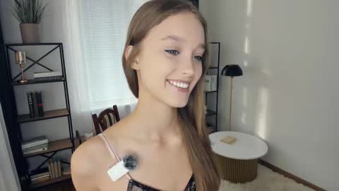 Serena online show from 11-08-25, 08:03