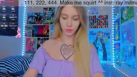 Snapshot of alicemilman chatting on 01-10-25, 12:26 Alice online show from 01-10-25, 12:26