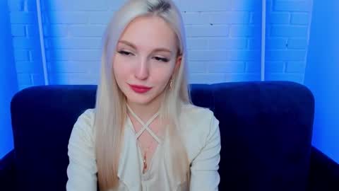 Snapshot of alicemonro chatting on 09-29-25, 09:14 alicemonro online show from 09-29-25, 09:14