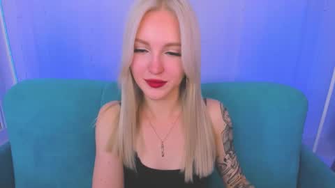 Snapshot of alicemonro chatting on 10-14-25, 08:48 alicemonro online show from 10-14-25, 08:48