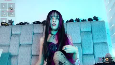 alicenoir_ online show from 11-03-25, 06:20