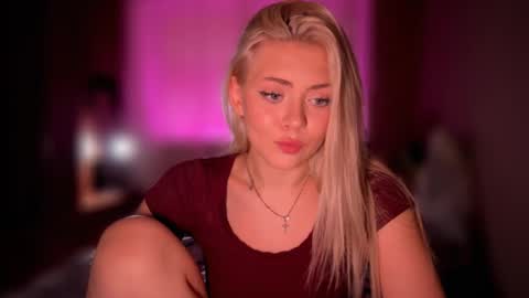 aliceoceaneyes online show from 10-31-25, 01:01