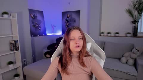 Alice online show from 09-23-25, 02:36