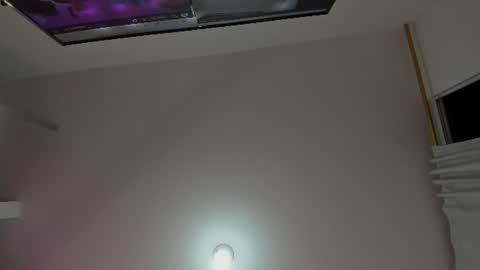 Snapshot of alicepoixxxon chatting on 07-06-26, 03:36 ALICE online show from 07-06-26, 03:36