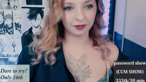 aliceriddle1 online show from 03-22-26, 06:33