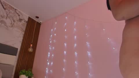          online show from 10-29-25, 07:59