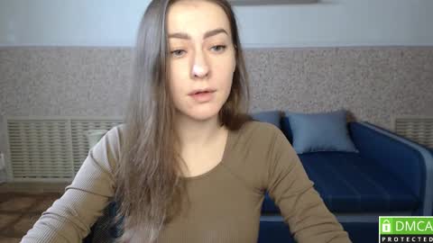 Snapshot of alicewonderful22 chatting on 01-13-25, 10:03 Alice online show from 01-13-25, 10:03