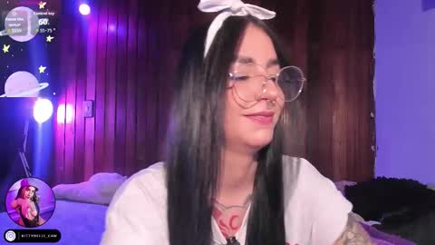 Alice online show from 11-28-25, 01:41