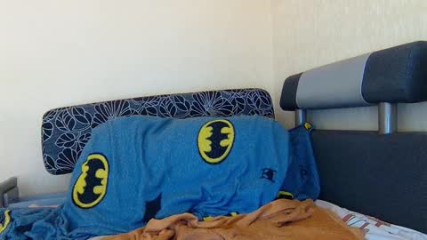 AliceWoolfy online show from 03-08-26, 08:45