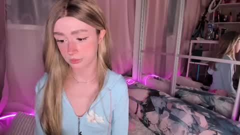 from wonderland online show from 02-27-26, 03:23