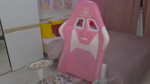Snapshot of alicexcute1 chatting on 06-08-26, 01:28 Alice online show from 06-08-26, 01:28