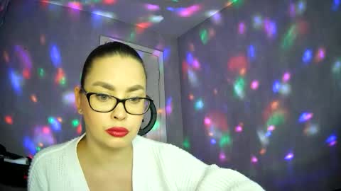 AlicexFresh online show from 10-13-25, 10:59